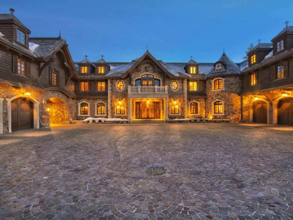 as-210-acres-tranquility-is-the-largest-private-estate-on-the-nevada-side-of-lake-tahoe.jpg