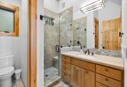 Guest Bathroom | Kings Beach Lakeview Property