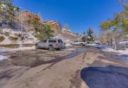 Parking area | Truckee commercial building