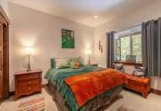 Guest Bedroom | 10644 Martis Valley Rd.