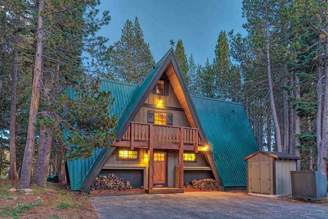 Serene Lakes Real Estate  | 1102 Island Way Soda Springs CA | Front View