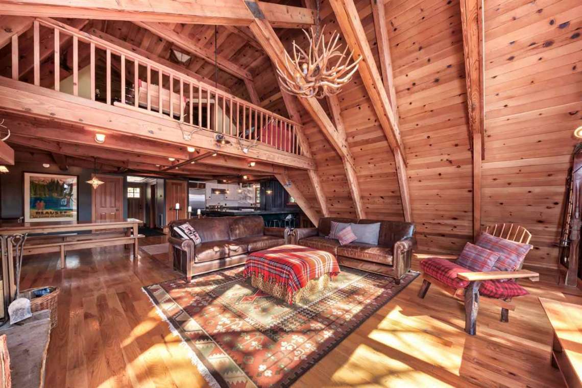 North Tahoe Real Estate | 1102 Island Way Soda Springs CA | Living Area