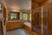 North Lake Tahoe Real Estate | Master Bathroom