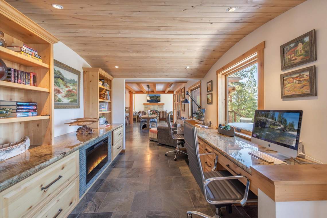 Luxury office space | Glenshire acreage property