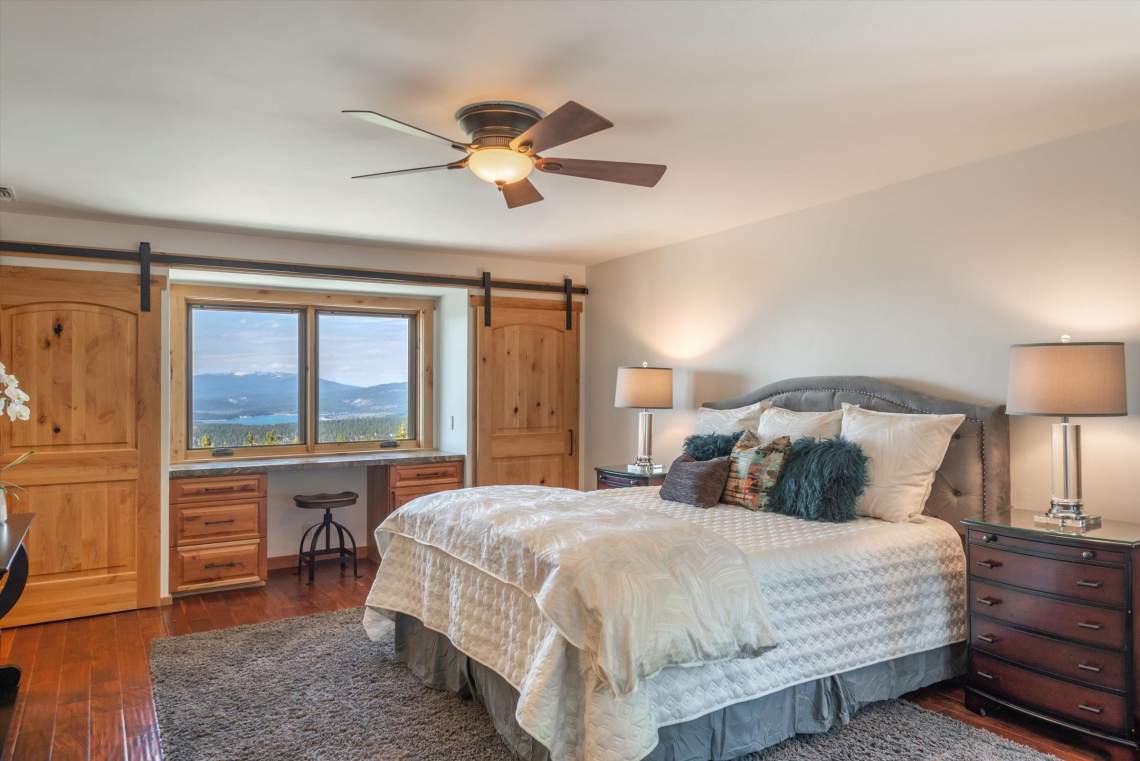 Primary Bedroom | 11164 The Strand