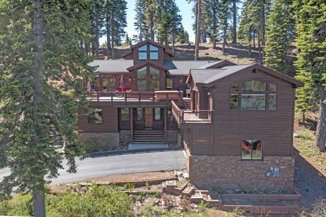 11298 Skislope Way | Tahoe Donner Luxury Home