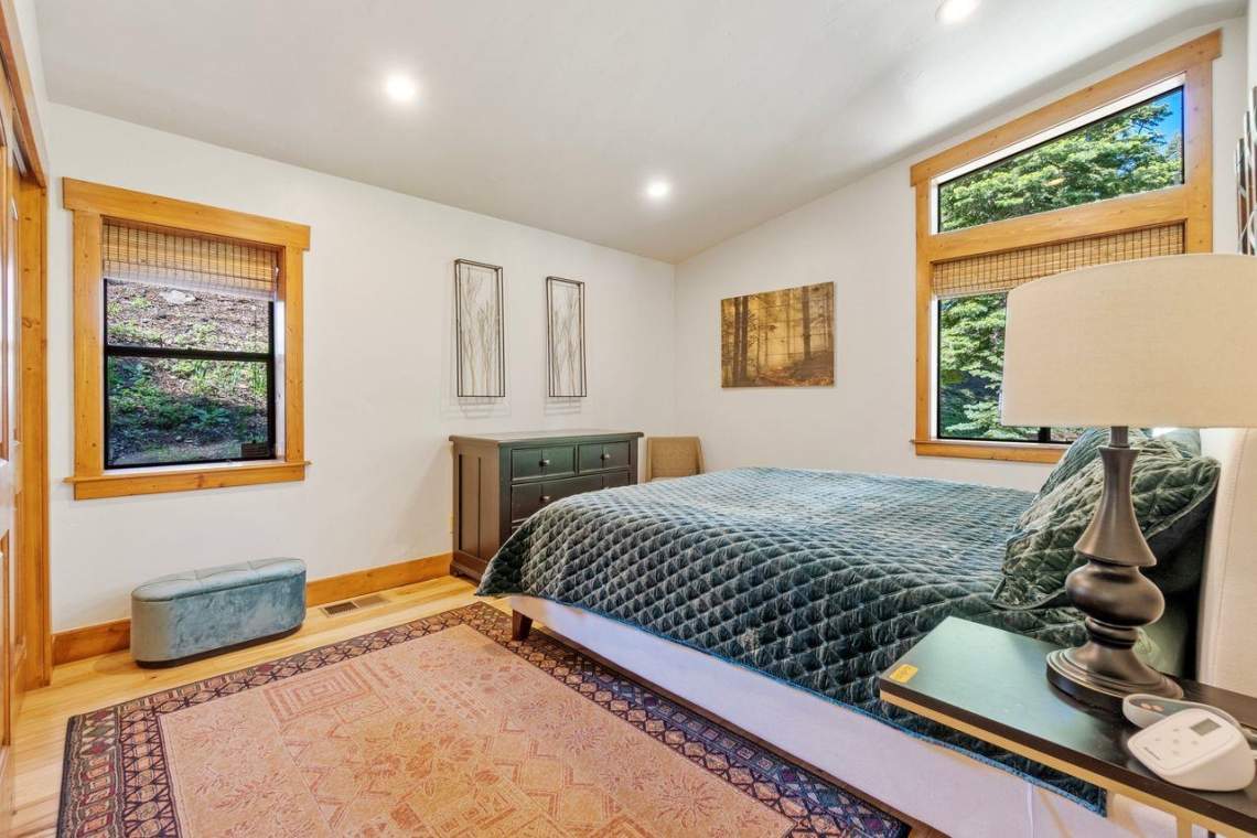 Guest Bedroom | Tahoe Donner luxury home
