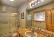 11375-northwoods-blvdd-master-bathroom