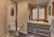 Guest Bathroom | 1147 Regency Way