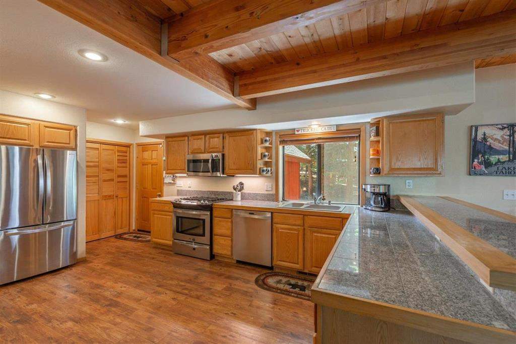 Gourmet kitchen | Tahoe Donner retreat