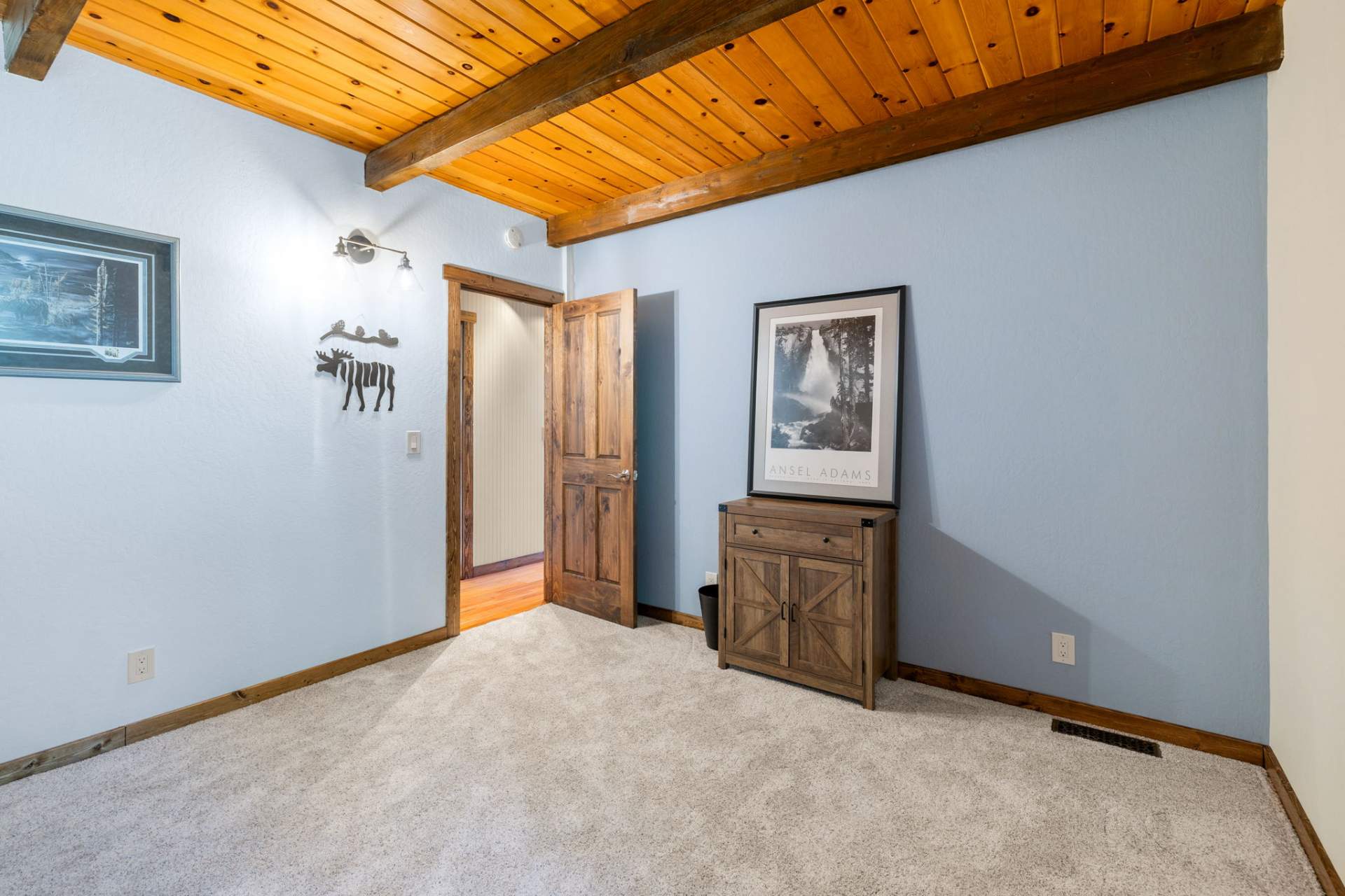 21-web-or-mls-12415-Daisey-Ct-22