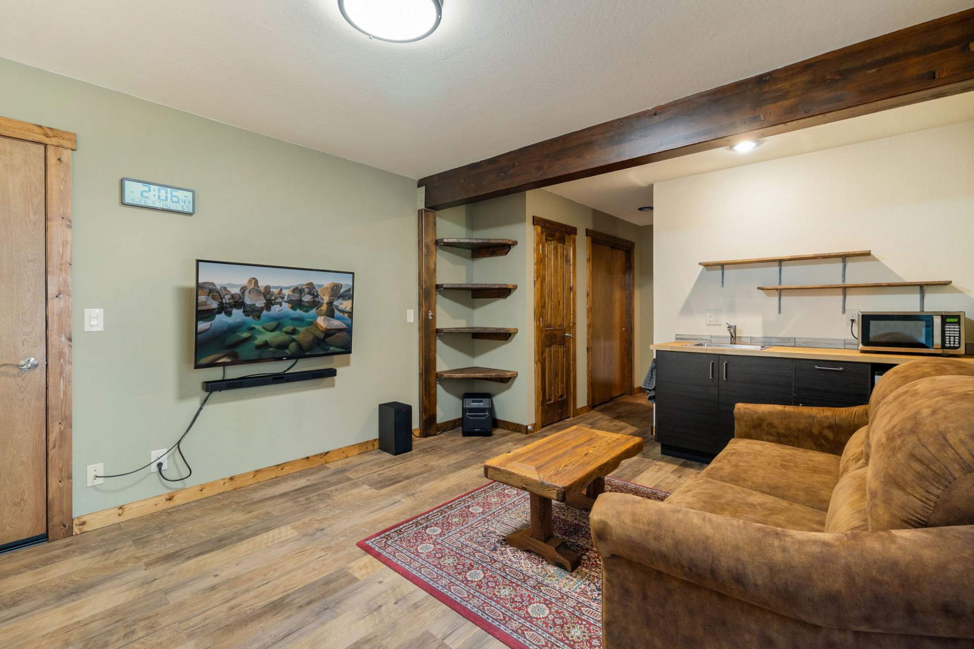 32-web-or-mls-12415-Daisey-Ct-34