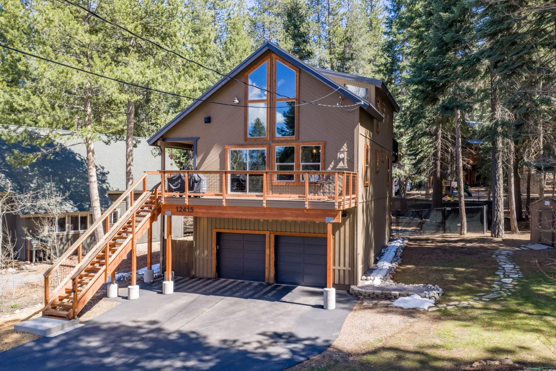 38-web-or-mls-12415-Daisey-Ct-Drone-2