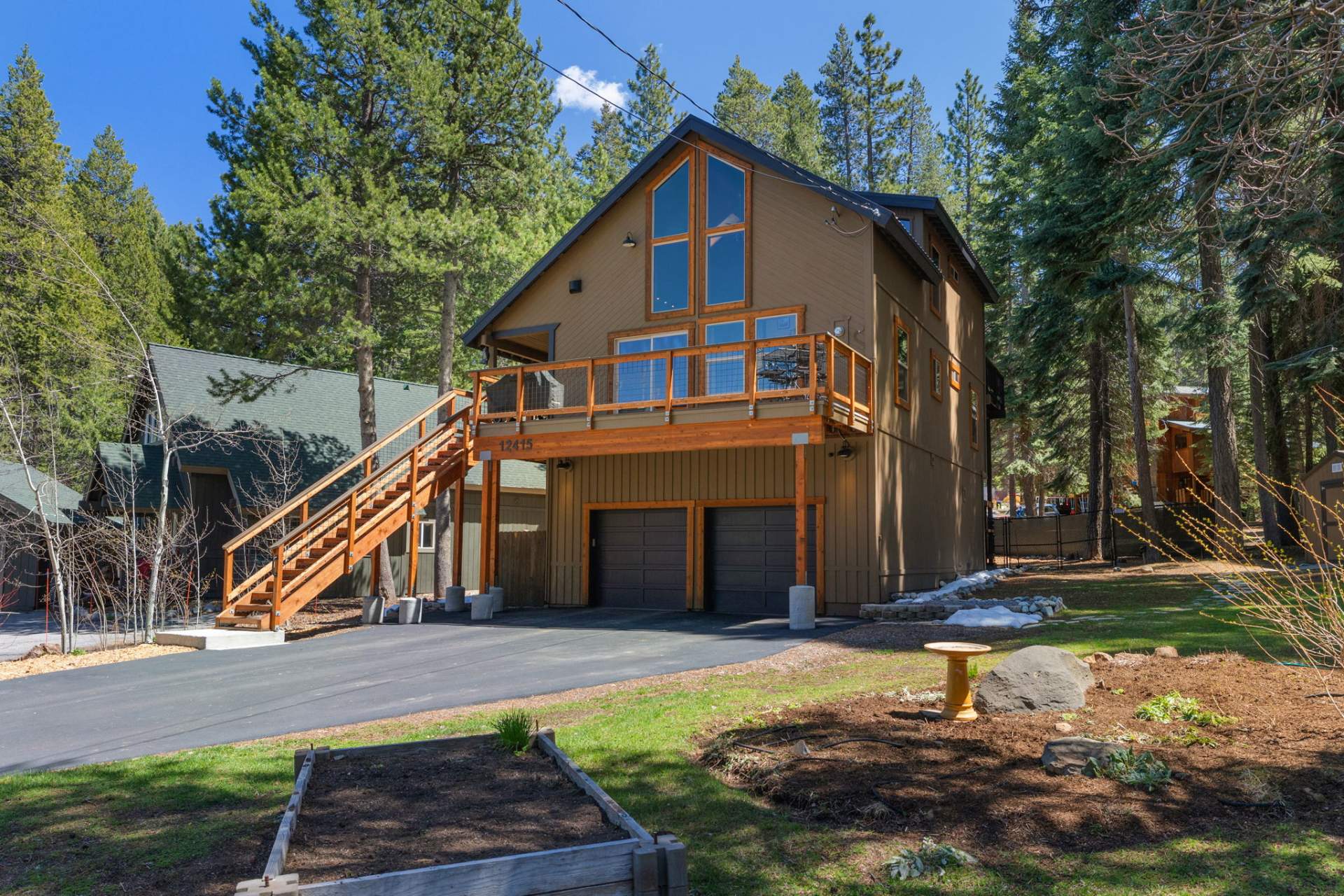 4-web-or-mls-12415-Daisey-Ct-5