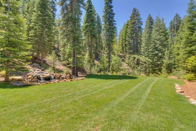 Home For Sale Truckee | 12731 Brookstone Dr Truckee CA