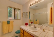 Guest Bathroom 1 | Tahoe Vista Home