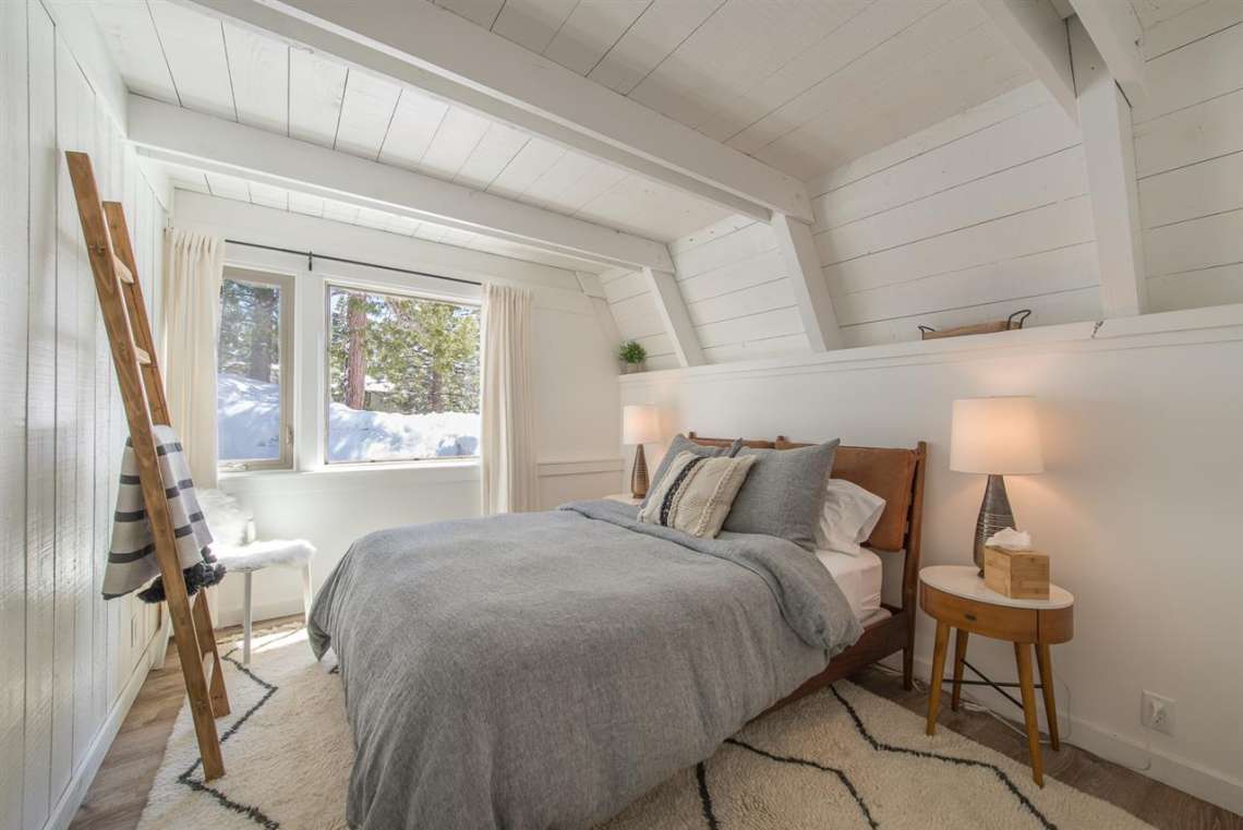 Lake Tahoe Real Estate | 135 Lakewood Lane | Bedroom