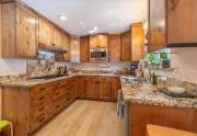Gorgeous Kitchen | Tahoe Donner Cabin