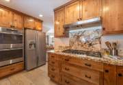 Gorgeous Kitchen | Tahoe Donner Cabin
