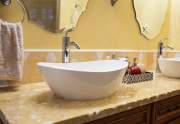 Primary Bathroom | 14254 South Shore Dr.