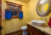 1/2 Bath | Truckee Lakefront