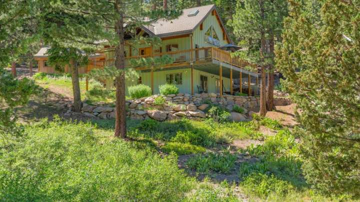 19901 La Mirada Road Truckee