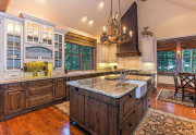 Gorgeous Chef's Kitchen | Luxury Tahoe Real Estate