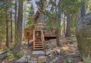 300 Snowbird Loop | Elegant Tahoma Retreat