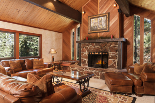 Old Tahoe Living Room | Tahoe City Real Estate