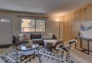 Lake Forest Glen Condo for Sale