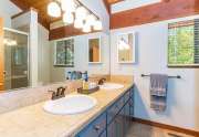 Lake Tahoe Lakeview Real Estate | 3145 Meadowbrook Dr | Bathroom