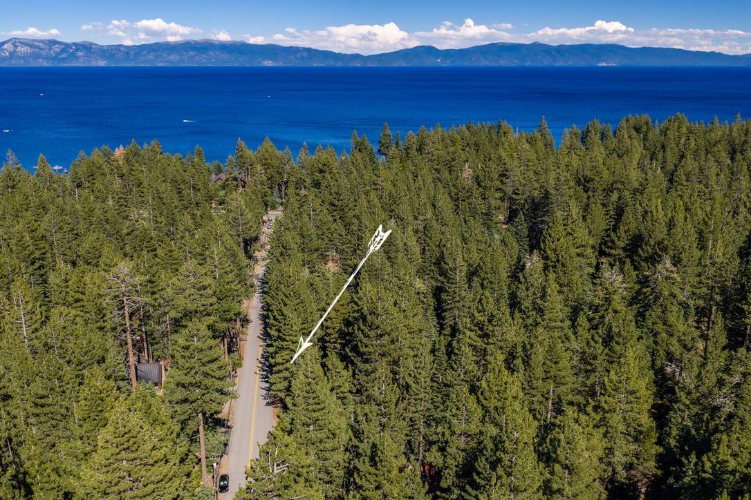 Pineland-Neighborhood-Lake-Tahoe