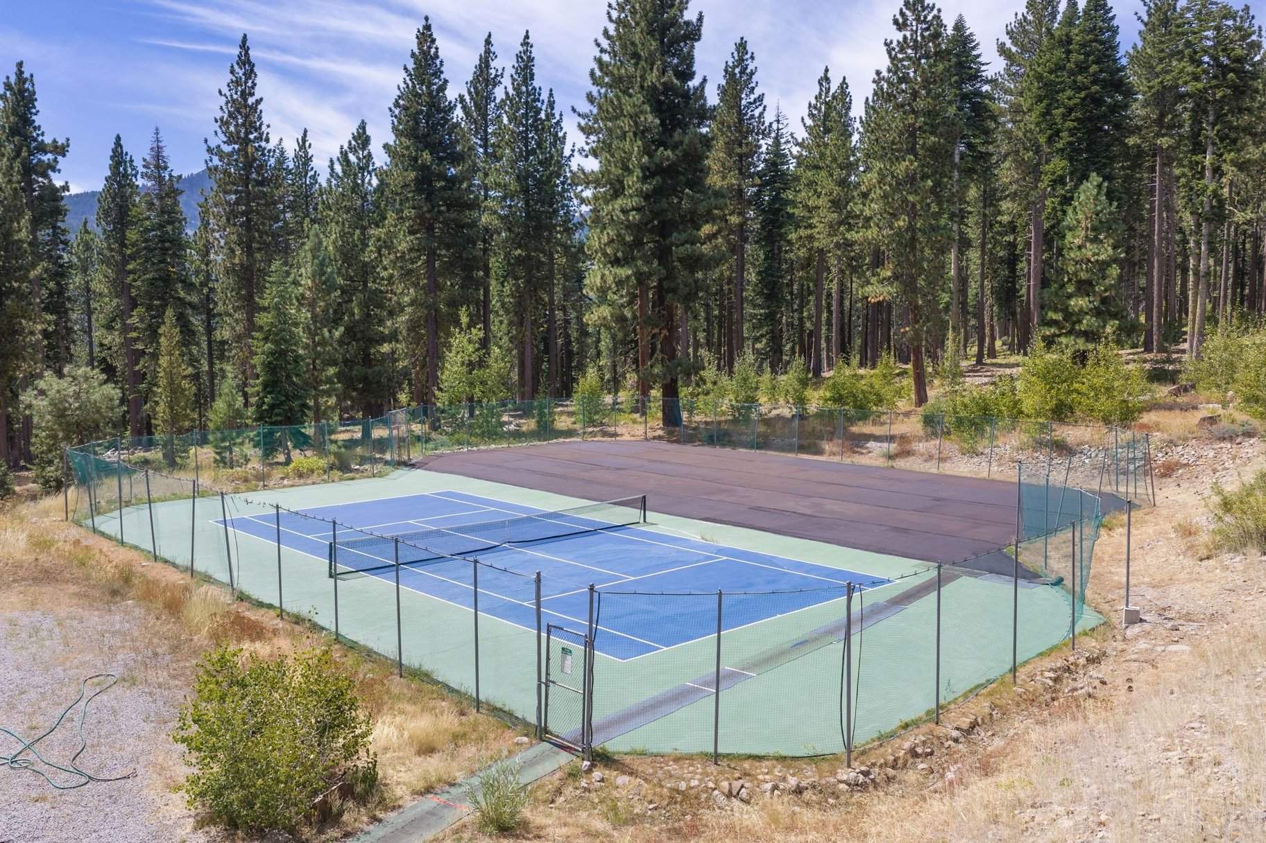 Alpine-Peaks-Tennis-Courts