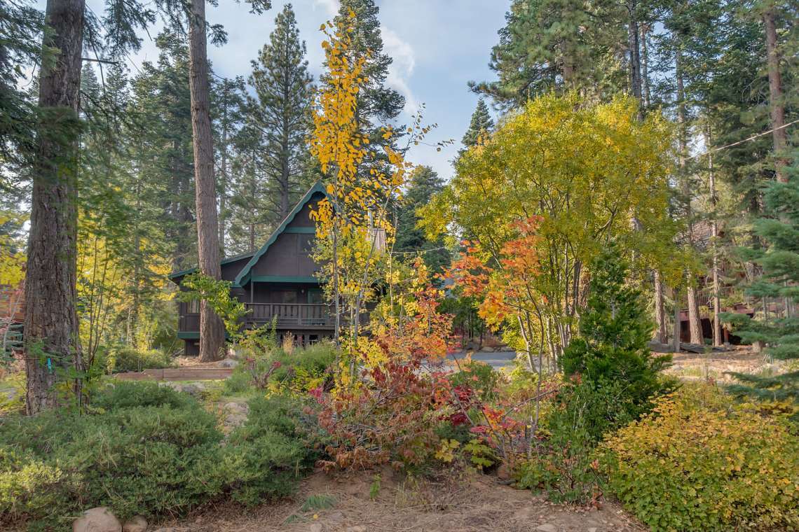 Lake Tahoe Real Estate | 3289 Dinah Rd Carnelian Bay CA