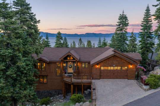 385 Lakeview Drive, Meeks Bay, CA | Lakeview Lodge