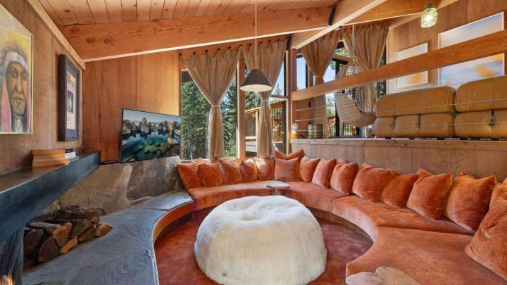 4076 Courchevel Rd, Tahoe City, CA | Rendezvous