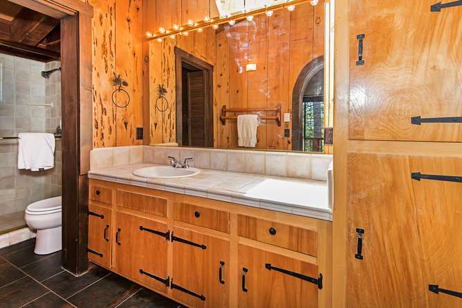 Tahoe City Chalet