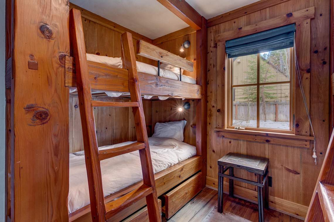 Bunk Room | West Shore Cabin