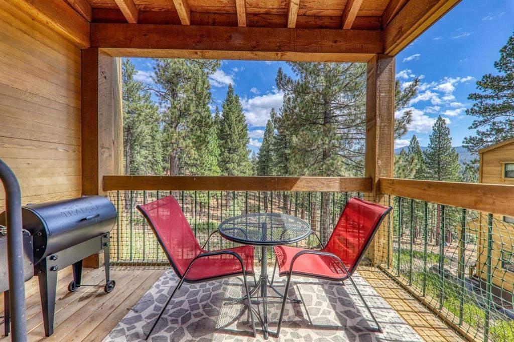 Deck | 5092 Gold Bend
