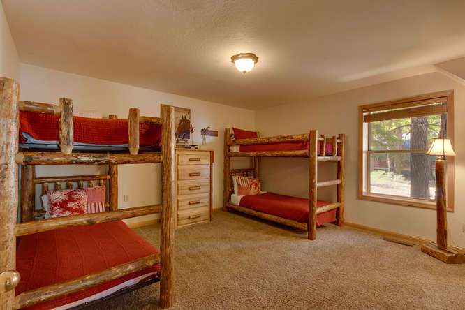 6070 Quail Creek Road | Bunk Room