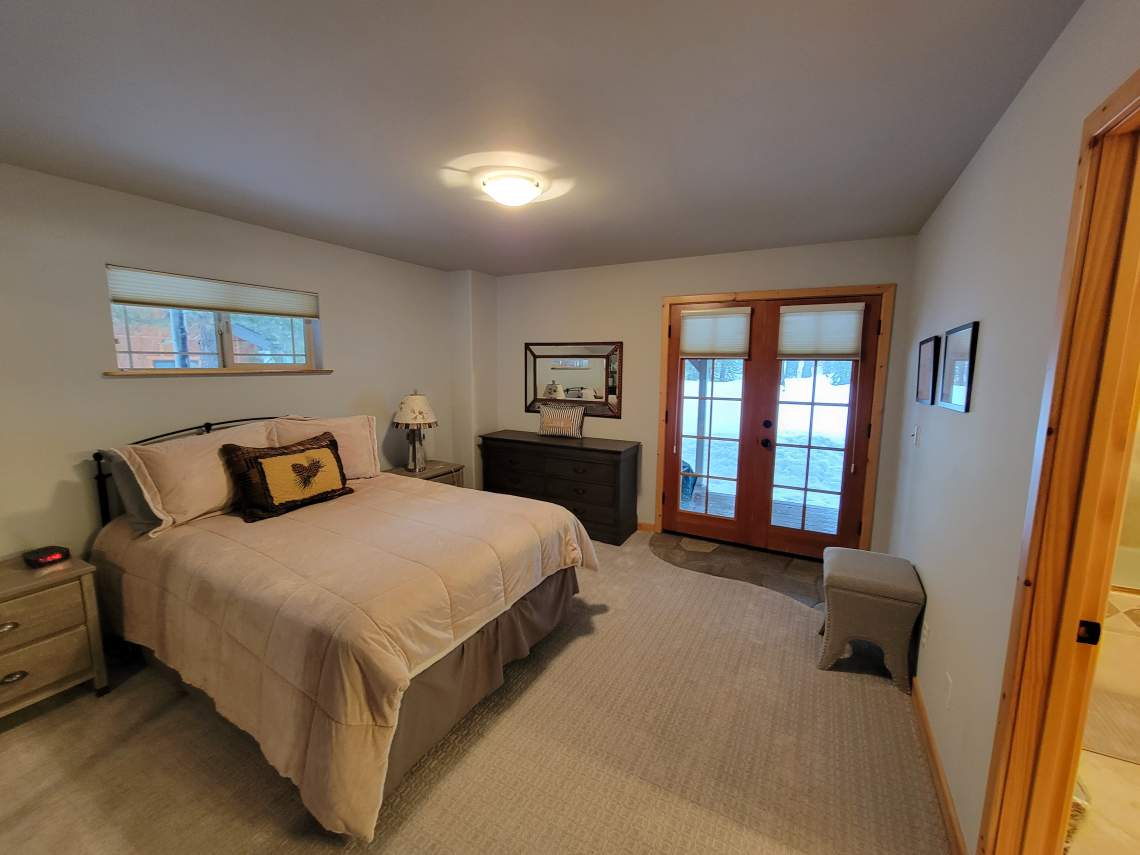 Bedroom | 6635 McKinney Creek Rd.