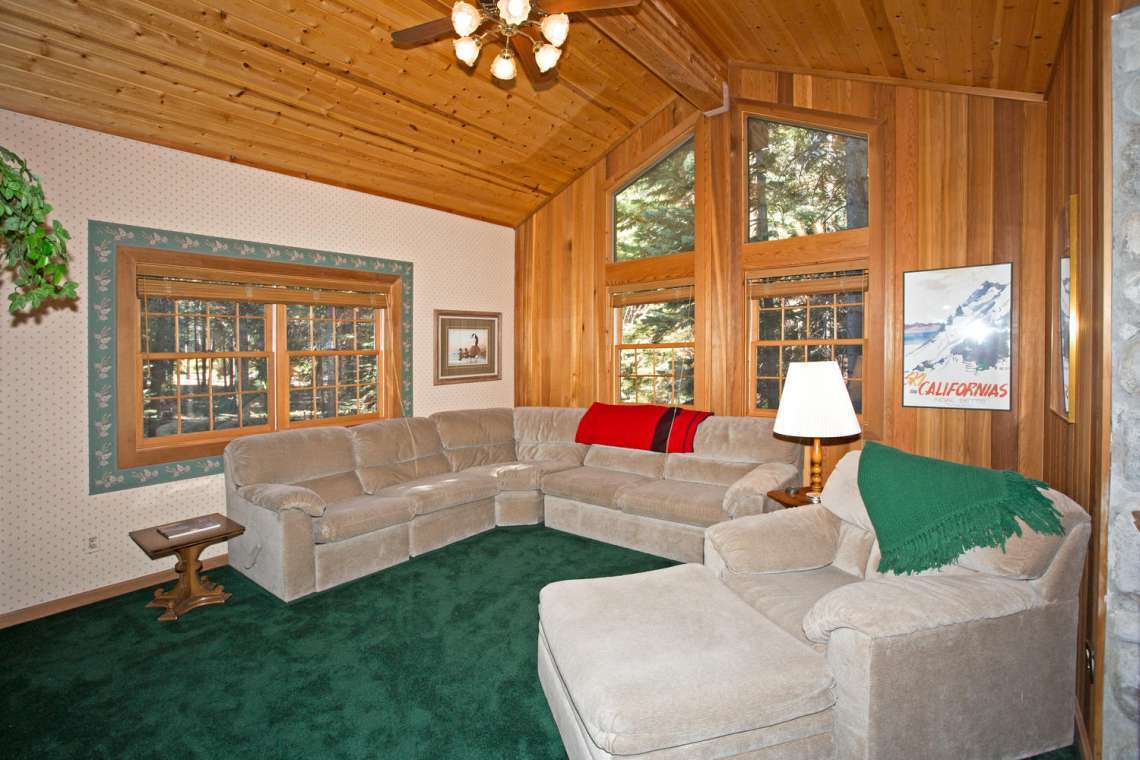 Spacious Family Room