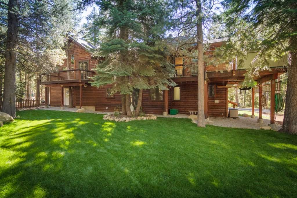 7001 Hilo Avenue | Back Yard | Lake Tahoe West Shore Real Estate