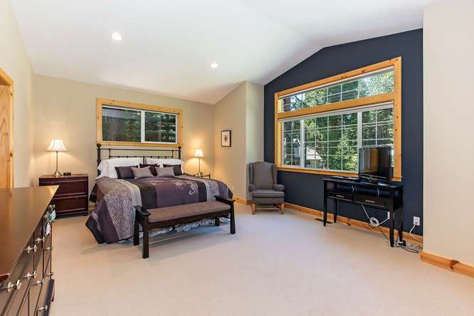 Tahoe Cedars Real Estate