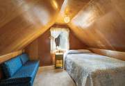Bedroom 2 | Charming Tahoma Cabin