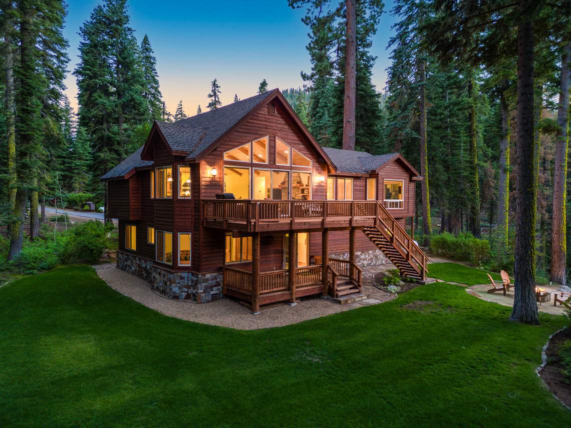 The Blackwood Lodge - Homewood, CA Real Estate