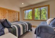 930 Sierra Vista Ave - Creekview Guest Bedroom