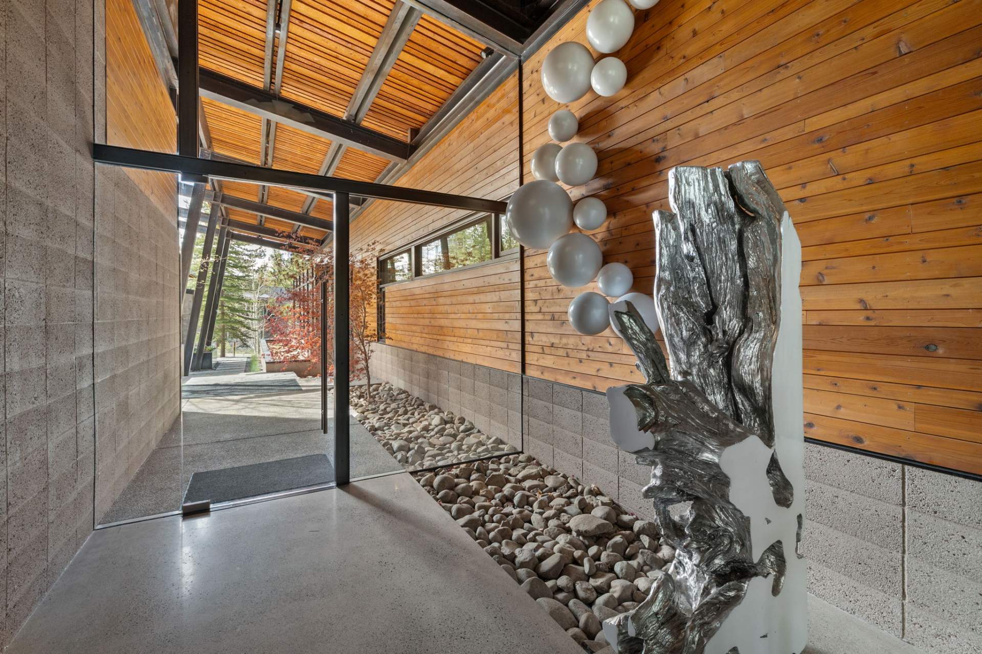 81-web-or-mls-9612-Dunsmuir-22-2