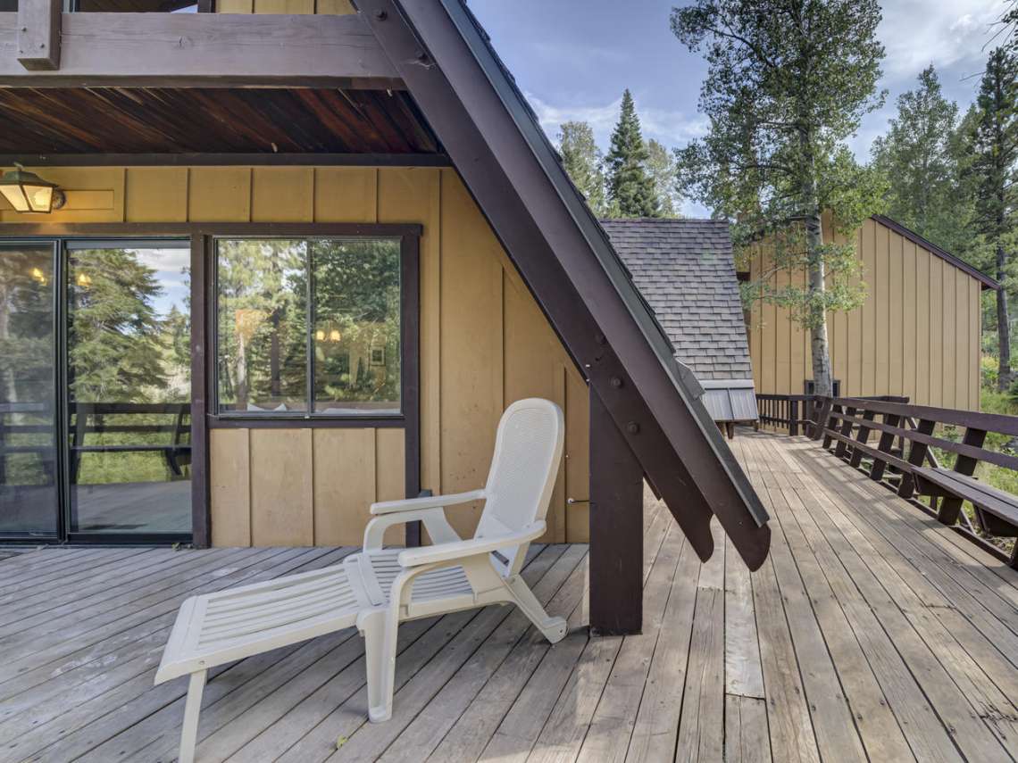 Alpine Meadows Real Estate | 1314 Mineral Springs Trail Deck