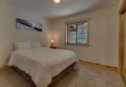 Guest bedroom | Tahoe Donner Chalet
